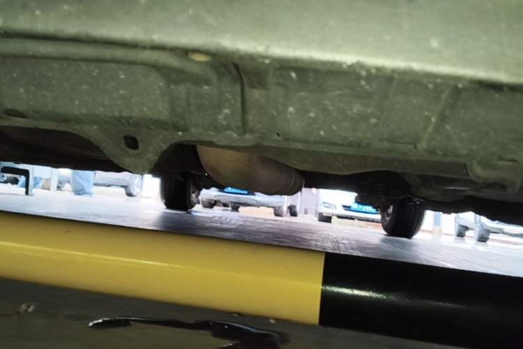 Used Toyota Previa 2004 2.4L AT Chassis Front