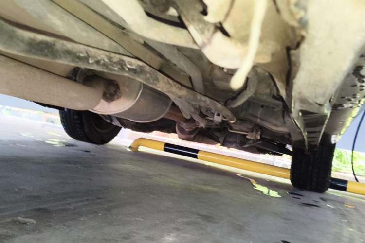 Used Toyota Previa 2004 2.4L AT Chassis Rear Right