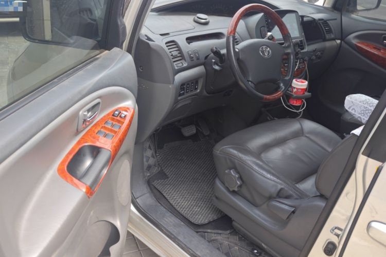 Used Toyota Previa 2004 2.4L AT Driver Seat
