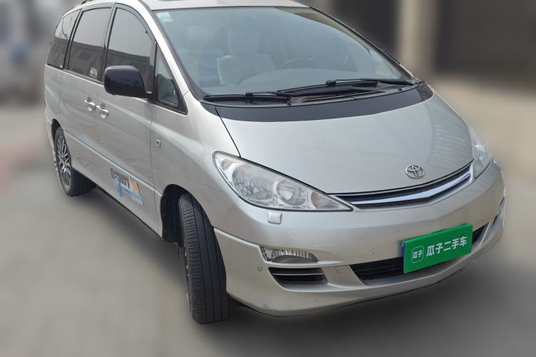 Used Toyota Previa 2004 2.4L AT Front Right 45 Deg