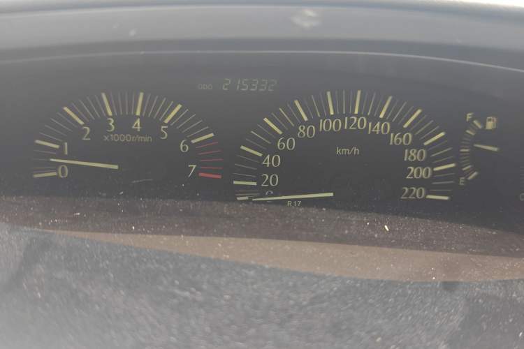 Used Toyota Previa 2004 2.4L AT Instrument Cluster