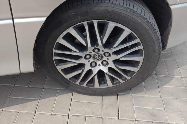 Used Toyota Previa 2004 2.4L AT Right Front Wheel Hub