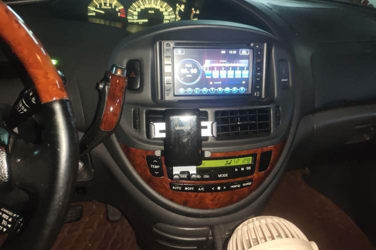 Used Toyota Previa 2004 2.4L AT Audio And AC Panel