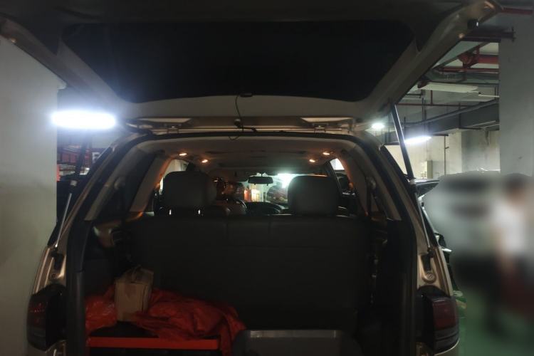 Used Toyota Previa 2004 2.4L AT Trunk