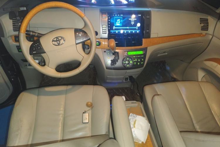 Used Toyota Previa 2006 2.4L 7-Seater Luxury Edition Center Console