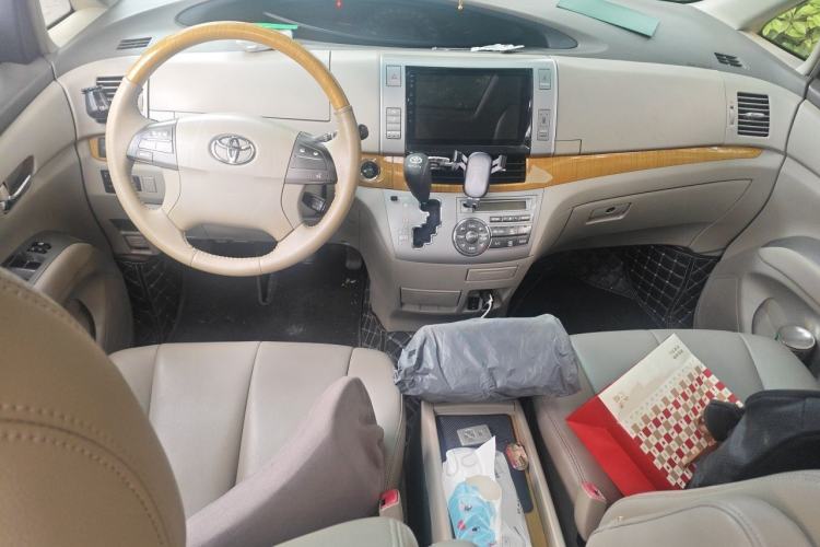 Used Toyota Previa 2006 2.4L 7-Seater Luxury Edition Center Console