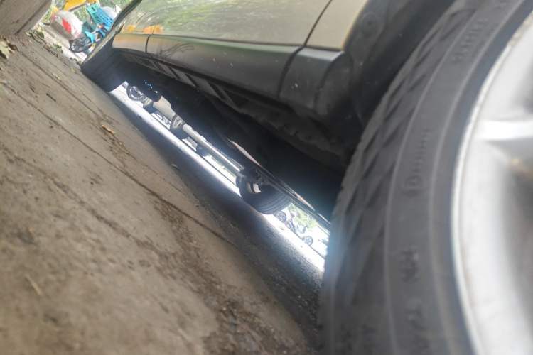 Used Toyota Previa 2006 2.4L 7-Seater Luxury Edition Chassis Front Right