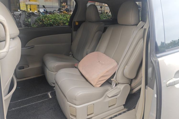 Used Toyota Previa 2006 2.4L 7-Seater Luxury Edition Left Rear Seat
