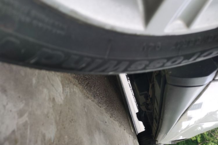 Used Toyota Previa 2006 2.4L 7-Seater Standard Edition Chassis Rear Right