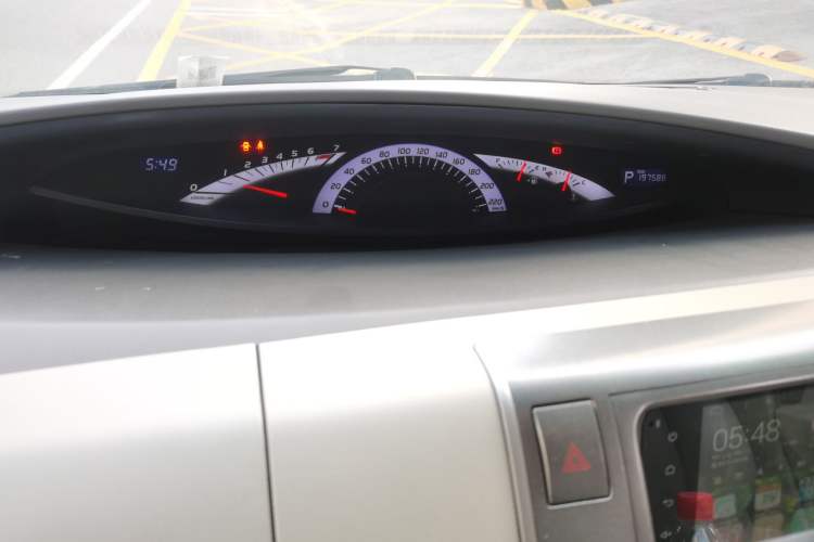 Used Toyota Previa 2006 2.4L 7-Seater Standard Edition Instrument Cluster