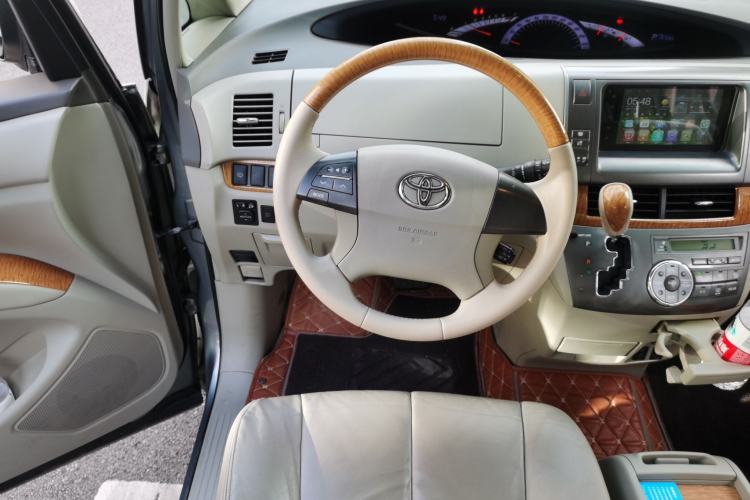 Used Toyota Previa 2006 2.4L 7-Seater Standard Edition Steering Wheel