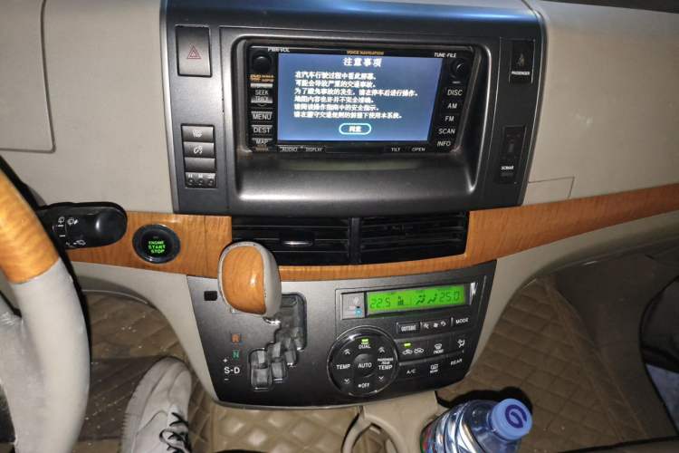Used Toyota Previa 2006 2.4L 7-Seater Luxury Edition Audio And AC Panel