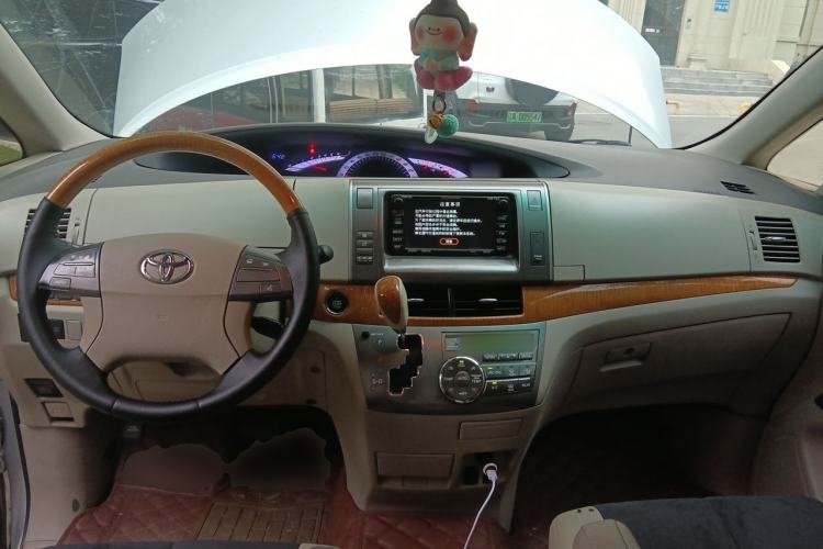 Used Toyota Previa 2006 2.4L 7-Seater Standard Edition Center Console