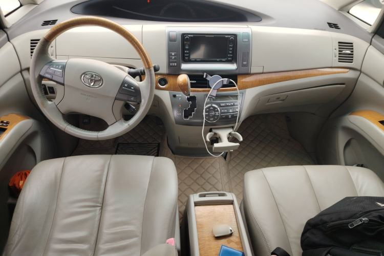 Used Toyota Previa 2006 2.4L 7-Seater Luxury Edition Center Console