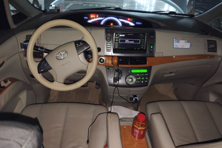 Used Toyota Previa 2006 2.4L 7-Seater Luxury Edition Center Console