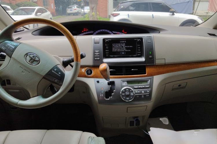 Used Toyota Previa 2006 2.4L 7-Seater Luxury Edition Center Console