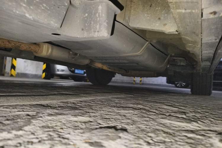 Used Toyota Previa 2006 2.4L 7-Seater Standard Edition Chassis Front Left