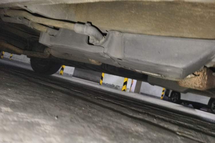 Used Toyota Previa 2006 2.4L 7-Seater Standard Edition Chassis Front Right