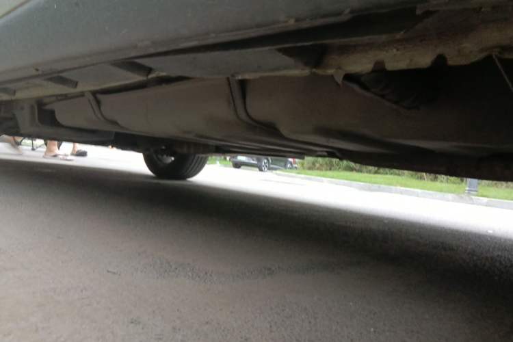 Used Toyota Previa 2006 2.4L 7-Seater Standard Edition Chassis Rear Left