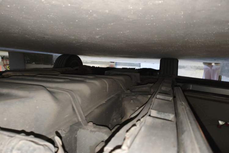 Used Toyota Previa 2006 2.4L 7-Seater Luxury Edition Chassis Rear Left