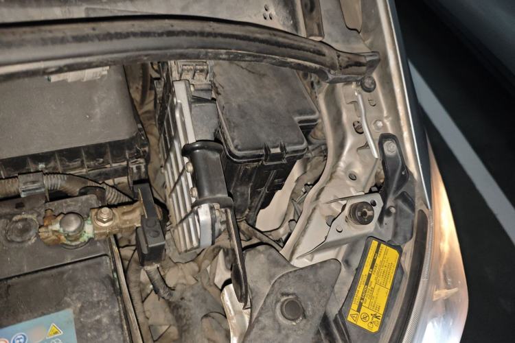 Used Toyota Previa 2006 2.4L 7-Seater Luxury Edition Engine Bay Left