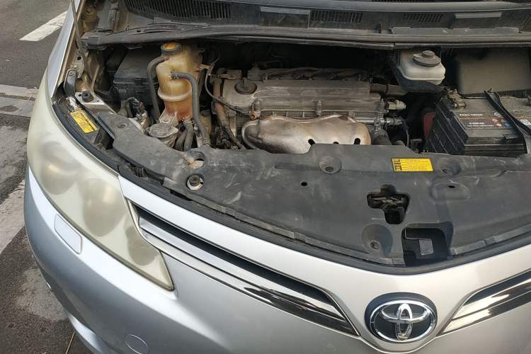 Used Toyota Previa 2006 2.4L 7-Seater Luxury Edition Engine Bay Right