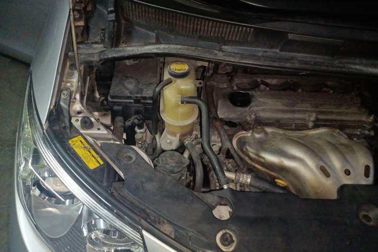 Used Toyota Previa 2006 2.4L 7-Seater Standard Edition Engine Bay Right