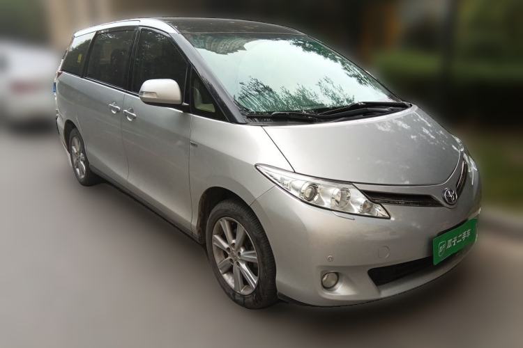 Used Toyota Previa 2006 2.4L 7-Seater Standard Edition Front Right 45 Deg