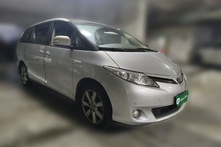 Used Toyota Previa 2006 2.4L 7-Seater Standard Edition Front Right 45 Deg
