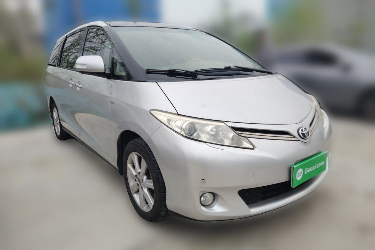 Used Toyota Previa 2006 2.4L 7-Seater Luxury Edition Front Right 45 Deg