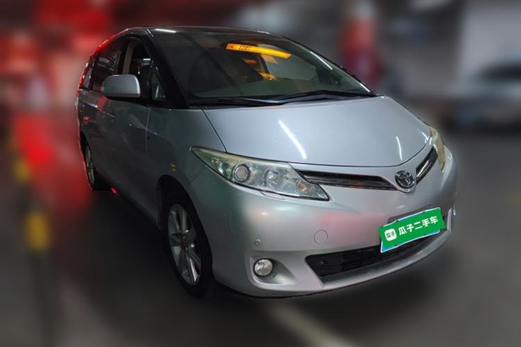 Used Toyota Previa 2006 2.4L 7-Seater Luxury Edition Front Right 45 Deg