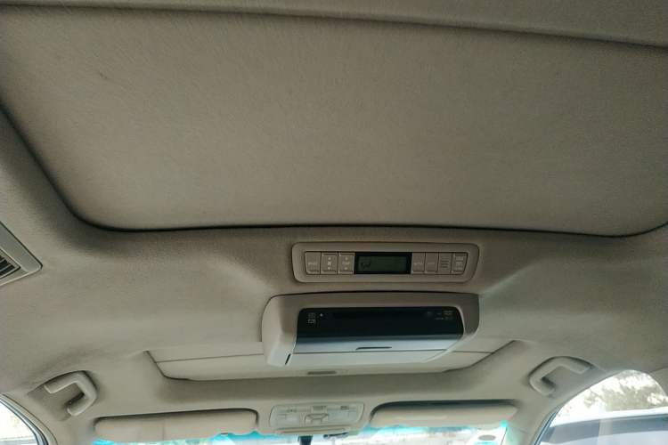 Used Toyota Previa 2006 2.4L 7-Seater Luxury Edition Headliner