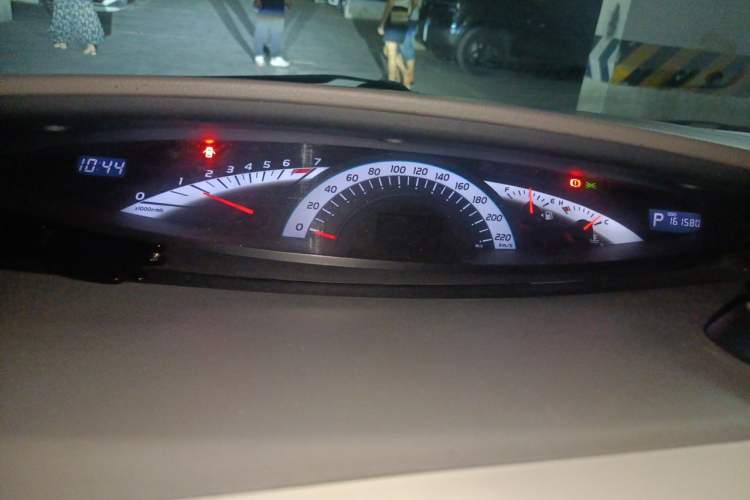 Used Toyota Previa 2006 2.4L 7-Seater Standard Edition Instrument Cluster