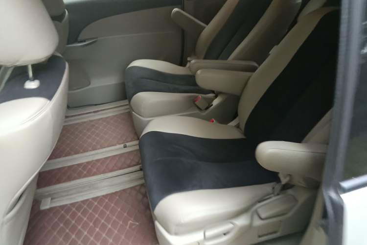 Used Toyota Previa 2006 2.4L 7-Seater Standard Edition Left Rear Seat