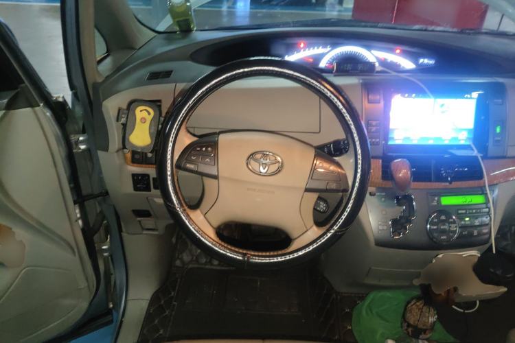 Used Toyota Previa 2006 2.4L 7-Seater Luxury Edition Steering Wheel
