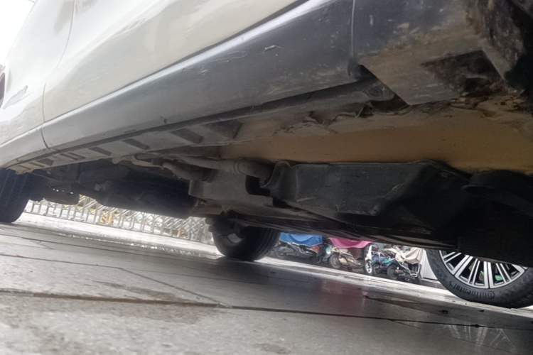 Used Toyota Previa 2006 2.4L 7-Seater Standard Edition Chassis Front Right