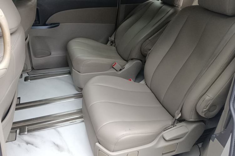 Used Toyota Previa 2006 2.4L 7-Seater Standard Edition Left Rear Seat