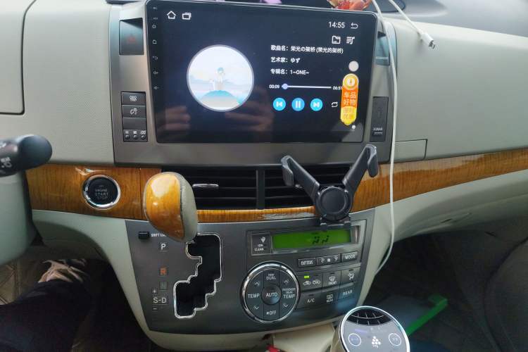 Used Toyota Previa 2006 2.4L 7-Seater Standard Edition Audio And AC Panel