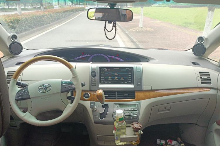 Used Toyota Previa 2006 2.4L 7-Seater Luxury Edition Center Console