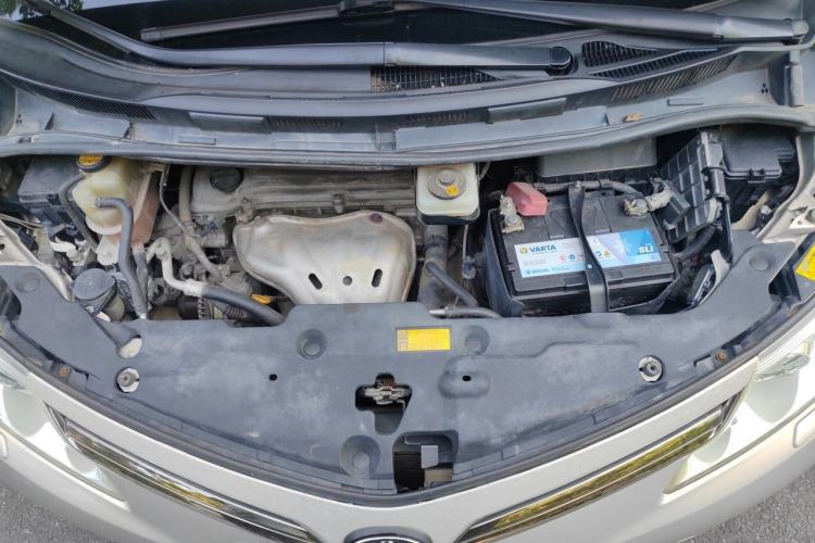 Used Toyota Previa 2006 2.4L 7-Seater Luxury Edition Engine Bay