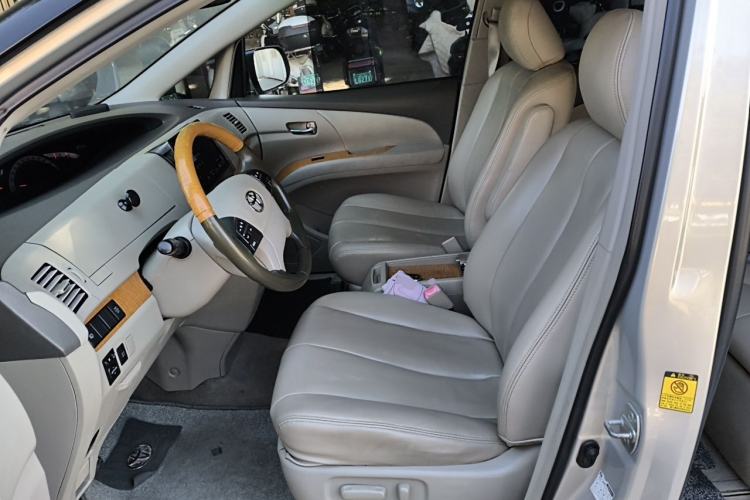 Used Toyota Previa 2006 2.4L 7-Seater Luxury Edition Left Front Seat