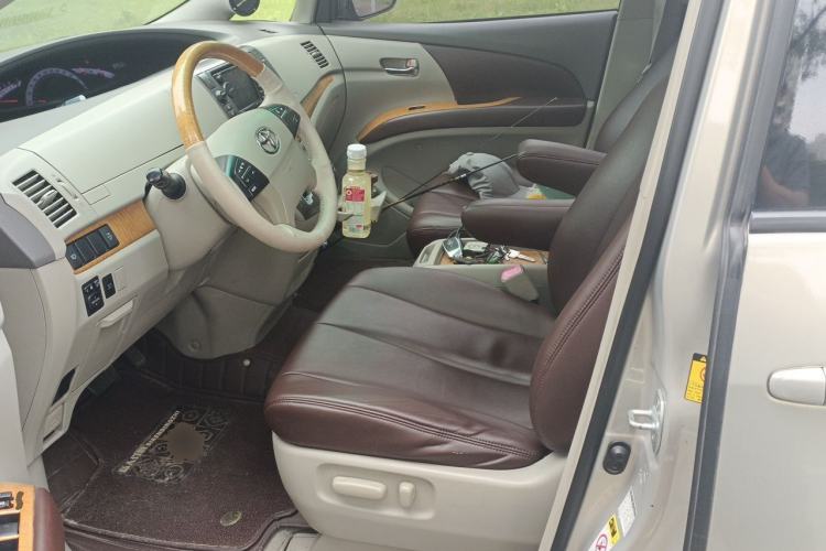Used Toyota Previa 2006 2.4L 7-Seater Luxury Edition Left Front Seat