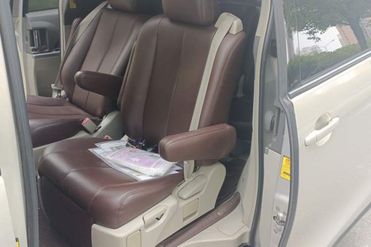 Used Toyota Previa 2006 2.4L 7-Seater Luxury Edition Left Rear Seat