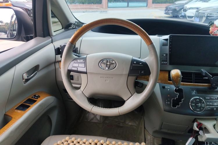 Used Toyota Previa 2006 2.4L 7-Seater Standard Edition Steering Wheel