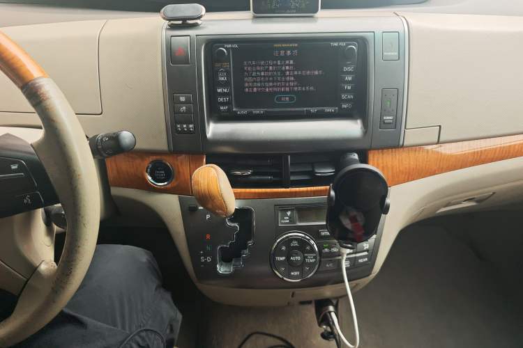 Used Toyota Previa 2007 3.5L 7-Seater Luxury Version Audio And AC Panel