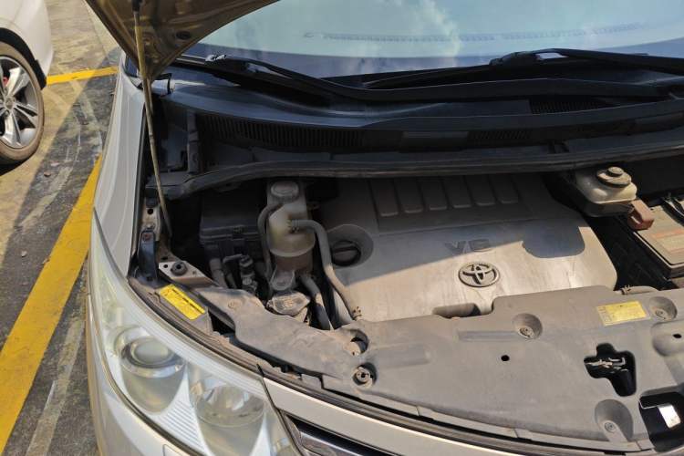 Used Toyota Previa 2007 3.5L 7-Seater Luxury Version Engine Bay Right