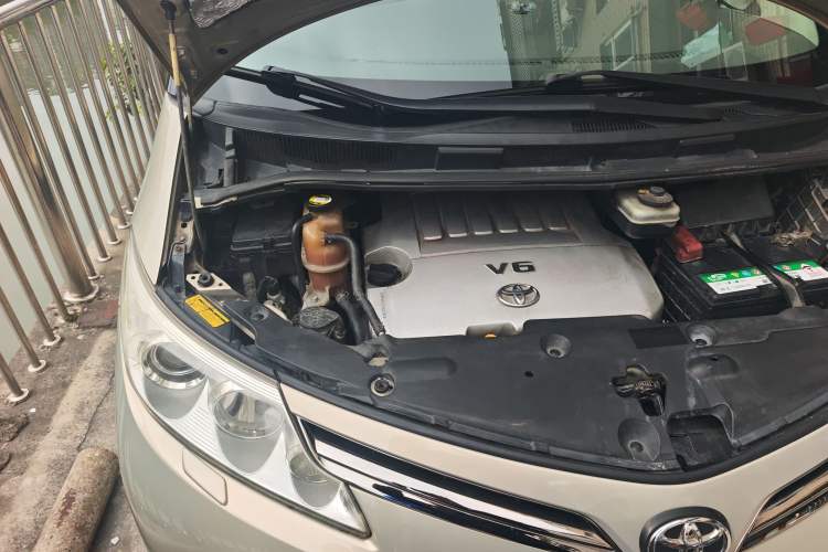 Used Toyota Previa 2007 3.5L 7-Seater Luxury Version Engine Bay Right