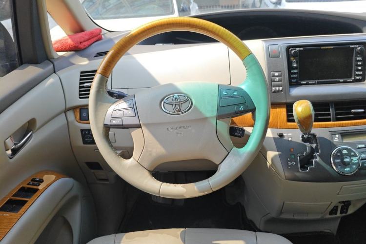 Used Toyota Previa 2007 3.5L 7-Seater Luxury Version Steering Wheel