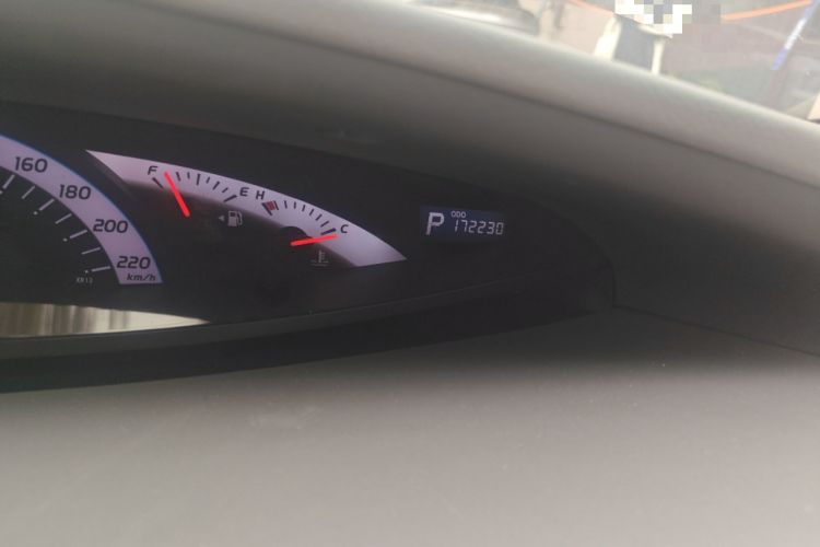 Used Toyota Previa 2007 3.5L 7-Seater Luxury Version Odometer Close Up