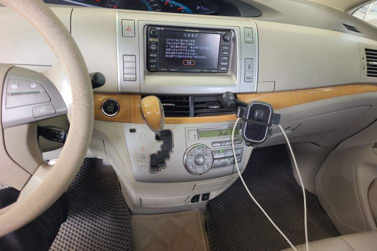 Used Toyota Previa 2007 3.5L 7-Seater Luxury Version Audio And AC Panel